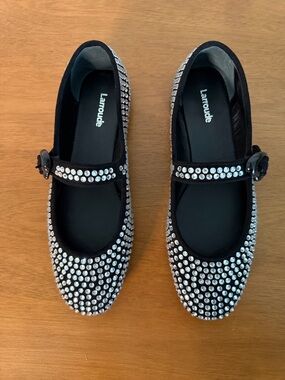 Larroude Verona ballet flat with crystals